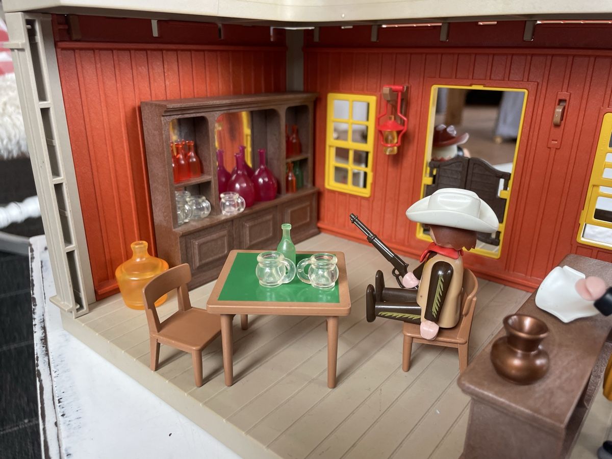 Playmobil Spielzeuge: Playmobil Western Salon – Gebraucht aus Heiligenschwendi von  2