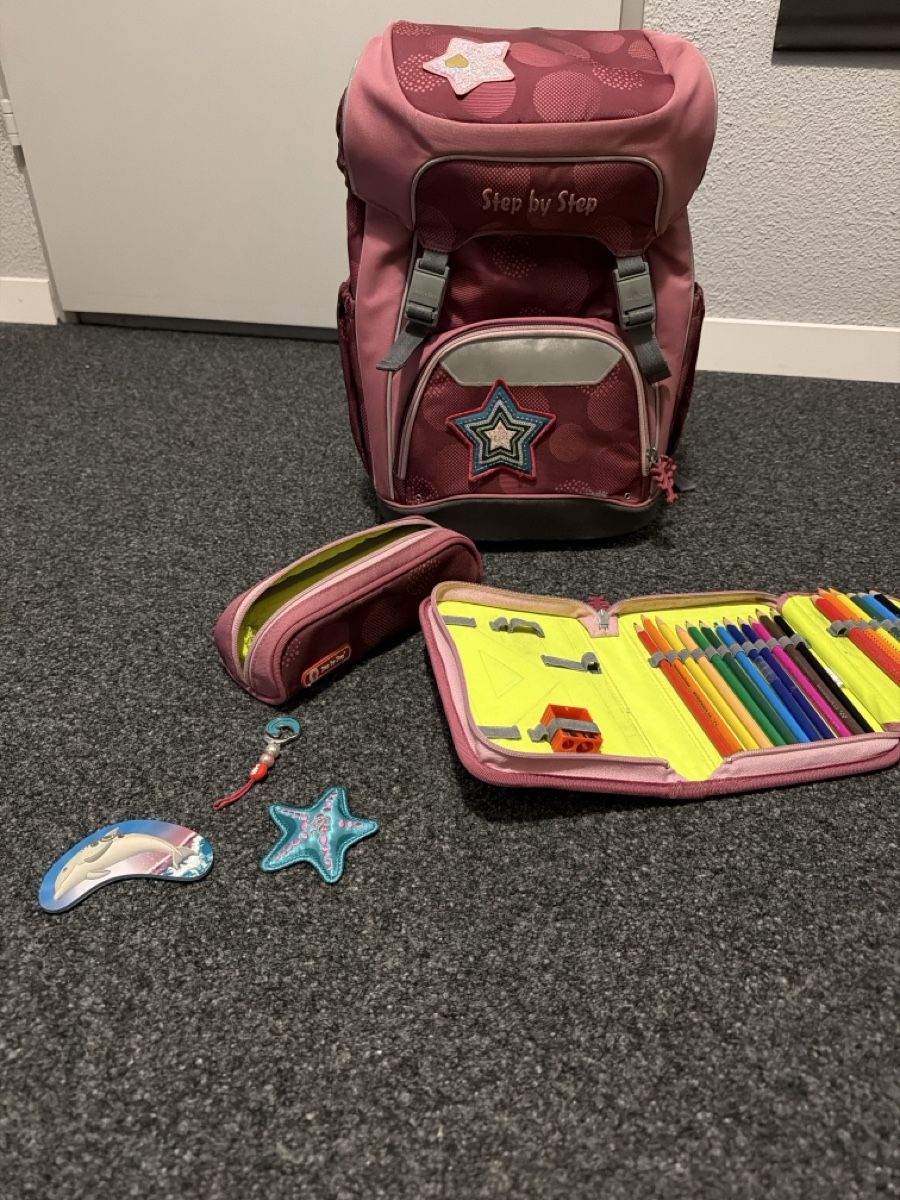 Step by Step Borse & Zaini: Step by Step Giant Set Schulranzen Thek – Usato da Glattfelden venduto da Hebaicht 1