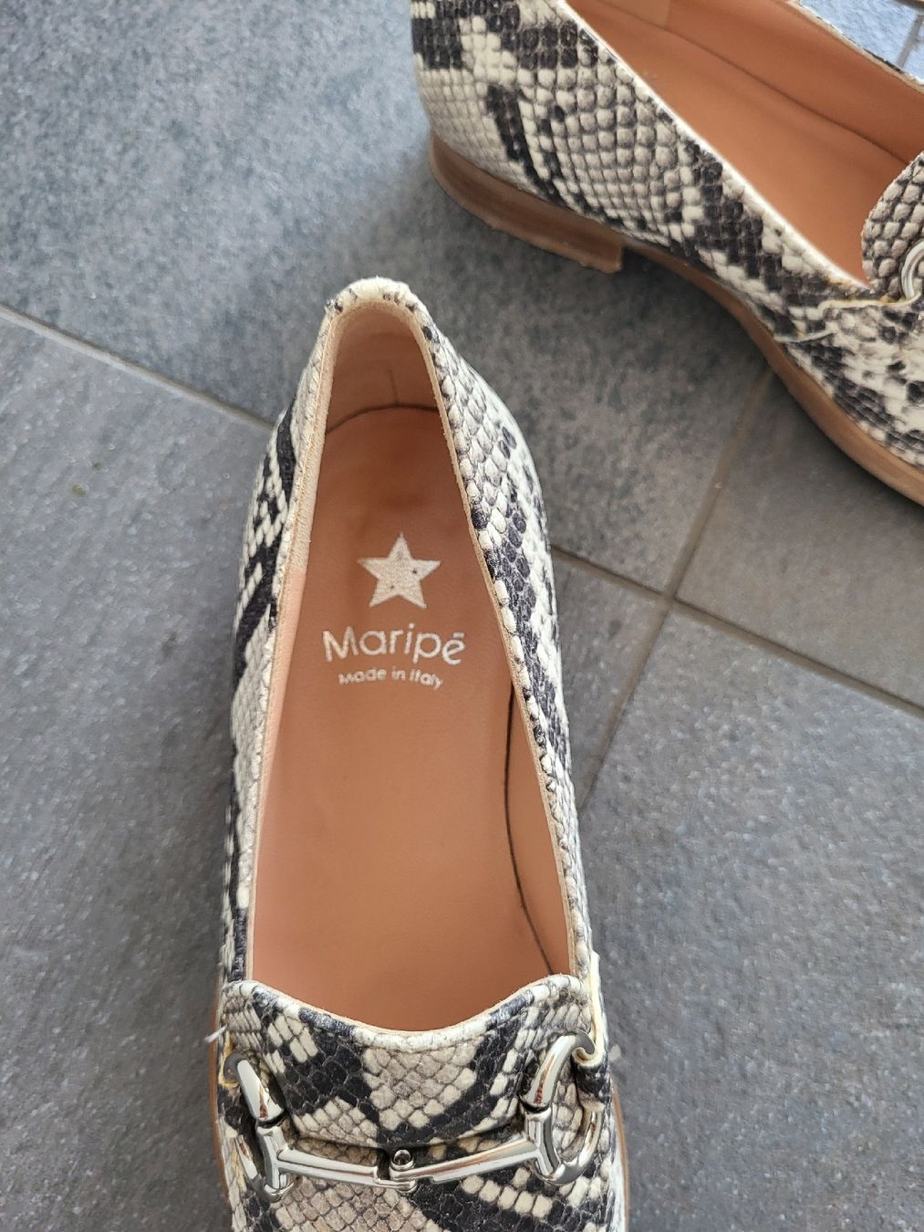 Scarpe da donna: moccassin cuir imprimé effet python "Maripé" – Usato da Aproz (Nendaz) venduto da mar_zxm9 1