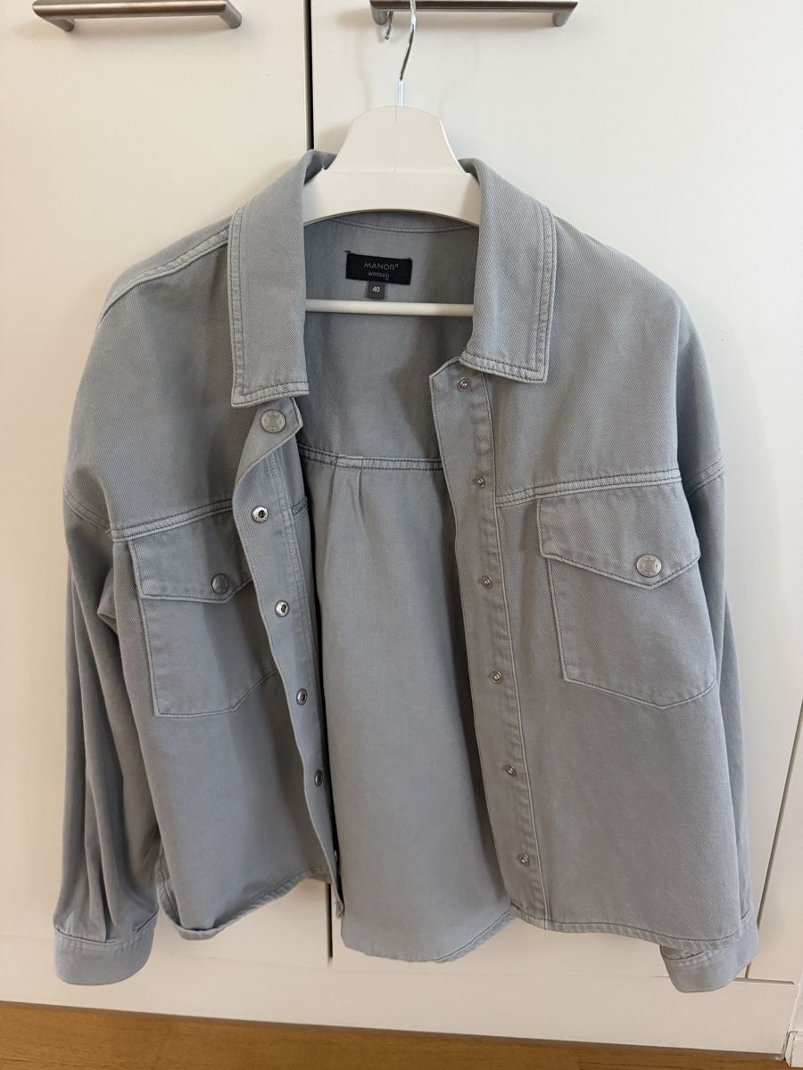 Manor Giacche: Jeansjacke Grau/Blau – Nuovo (secondo la descrizione) da Bern venduto da bibibouchette 2