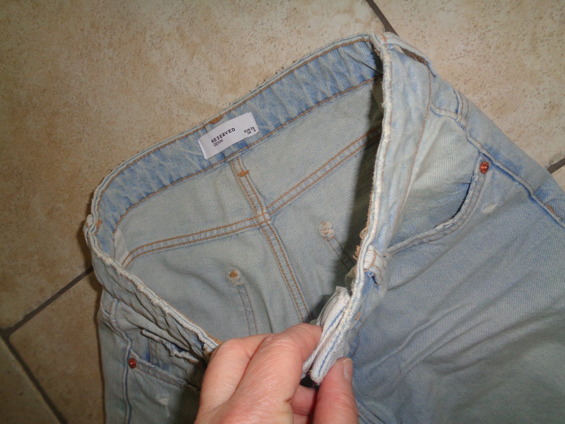 Pantaloni: Shorts  Reserved  Grösse 36 – Usato da Kreuzlingen venduto da Robi-2003 1