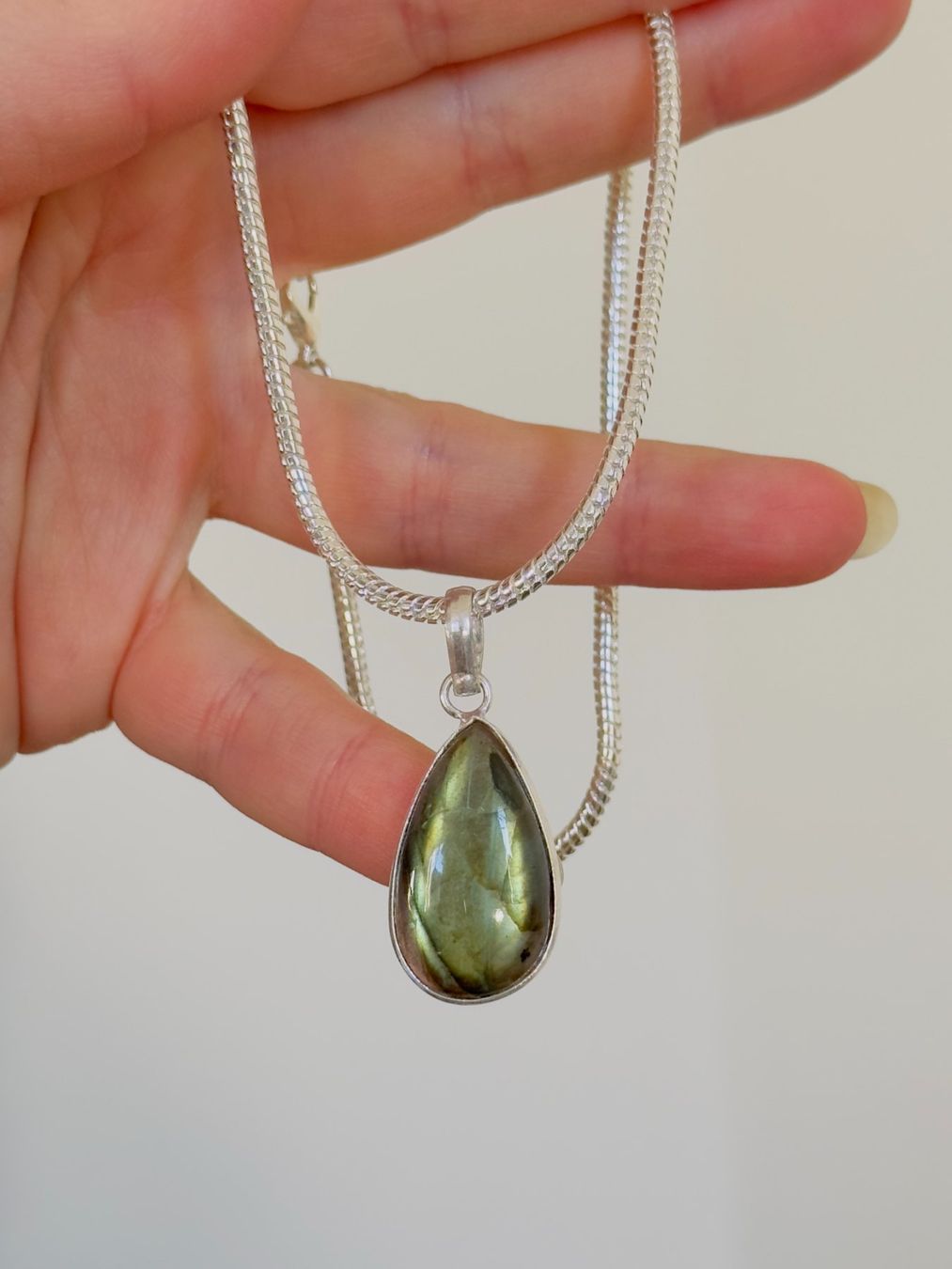 Catenine: Labradorite necklace – Nuovo e nell'imballaggio originale da Genève venduto da AGBERG 2