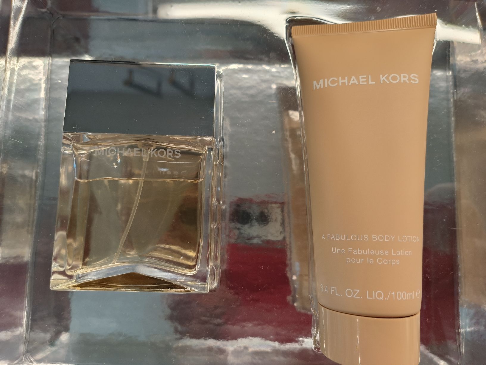 Michael Kors Parfum & Eau de Toilette: Set Michael Michael Kors Parfum 50ml Body lotion 100ml – Neu (gemäss Beschreibung) aus Carouge GE von pro_8k9d 8