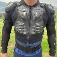 Fox Protektorenjacke schwarz fuer Herren gebraucht