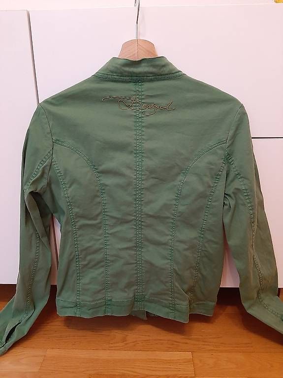 Giacche: Desigual Jacke; Grösse 40 / grün – Usato da Bülach venduto da Debbie017 1
