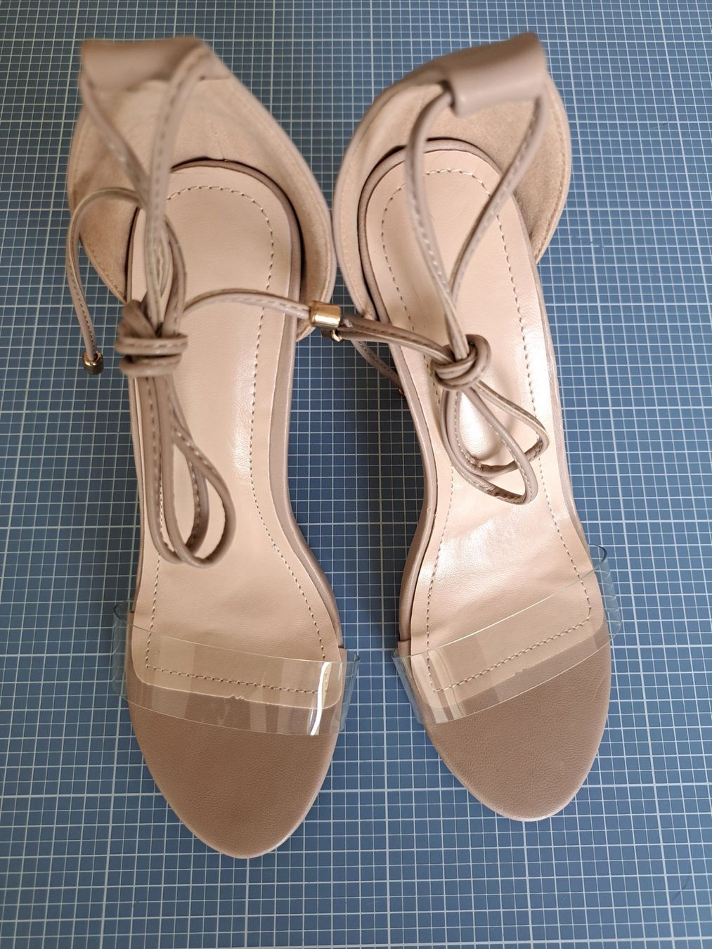 Scarpe da donna: High-Heels mit Schnürung Gr. 37 – Nuovo (secondo la descrizione) da Oetwil am See venduto da Kuechenzeit