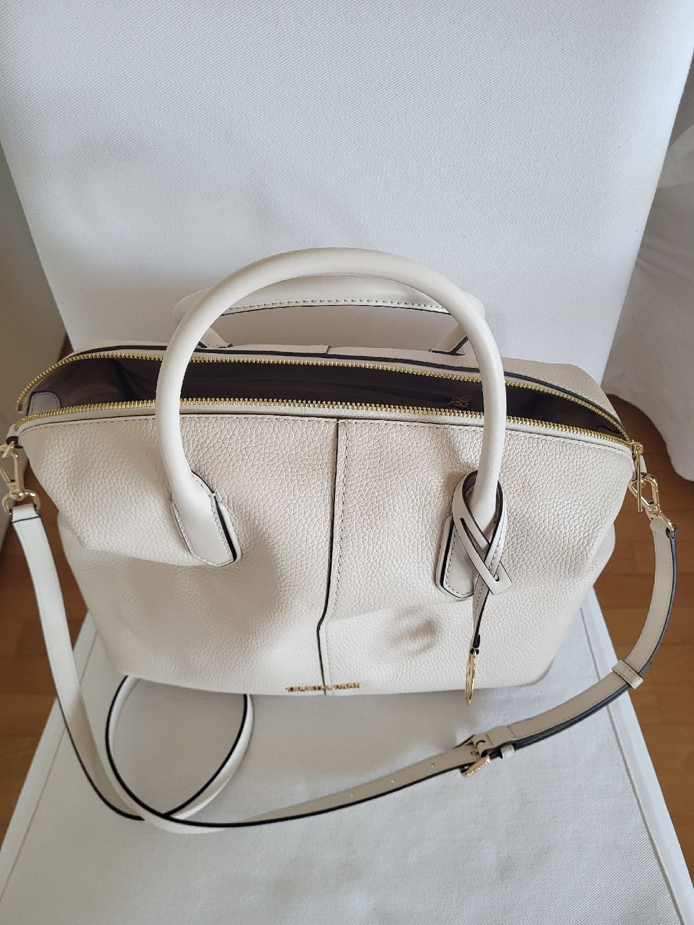 Michael Kors Sacs femmes: MICHAEL KORS Tasche  – Neuf (Voir description) à Altendorf par Malyn_11 1