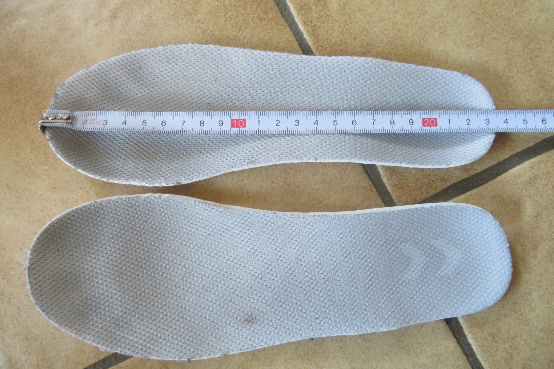 Hummel Schuhe für Jungen: Hummel Hallensportschuhe Gr. 37 – Gebraucht aus Steckborn von Bibendum02 3