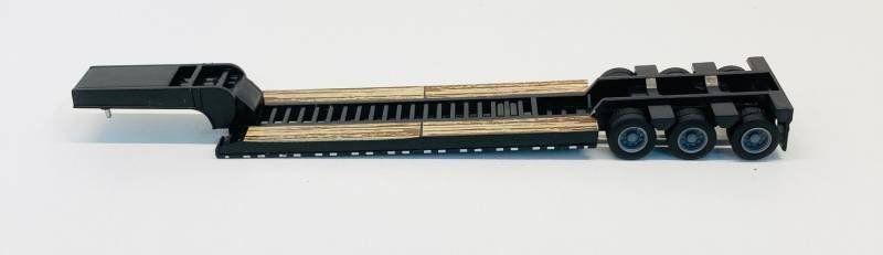 Modellini d'auto: Contruction Lowboy Trailer H.O. Locistics H0 1/87 – Nuovo e nell'imballaggio originale da Würenlos venduto da SWISSOLDTIMERS