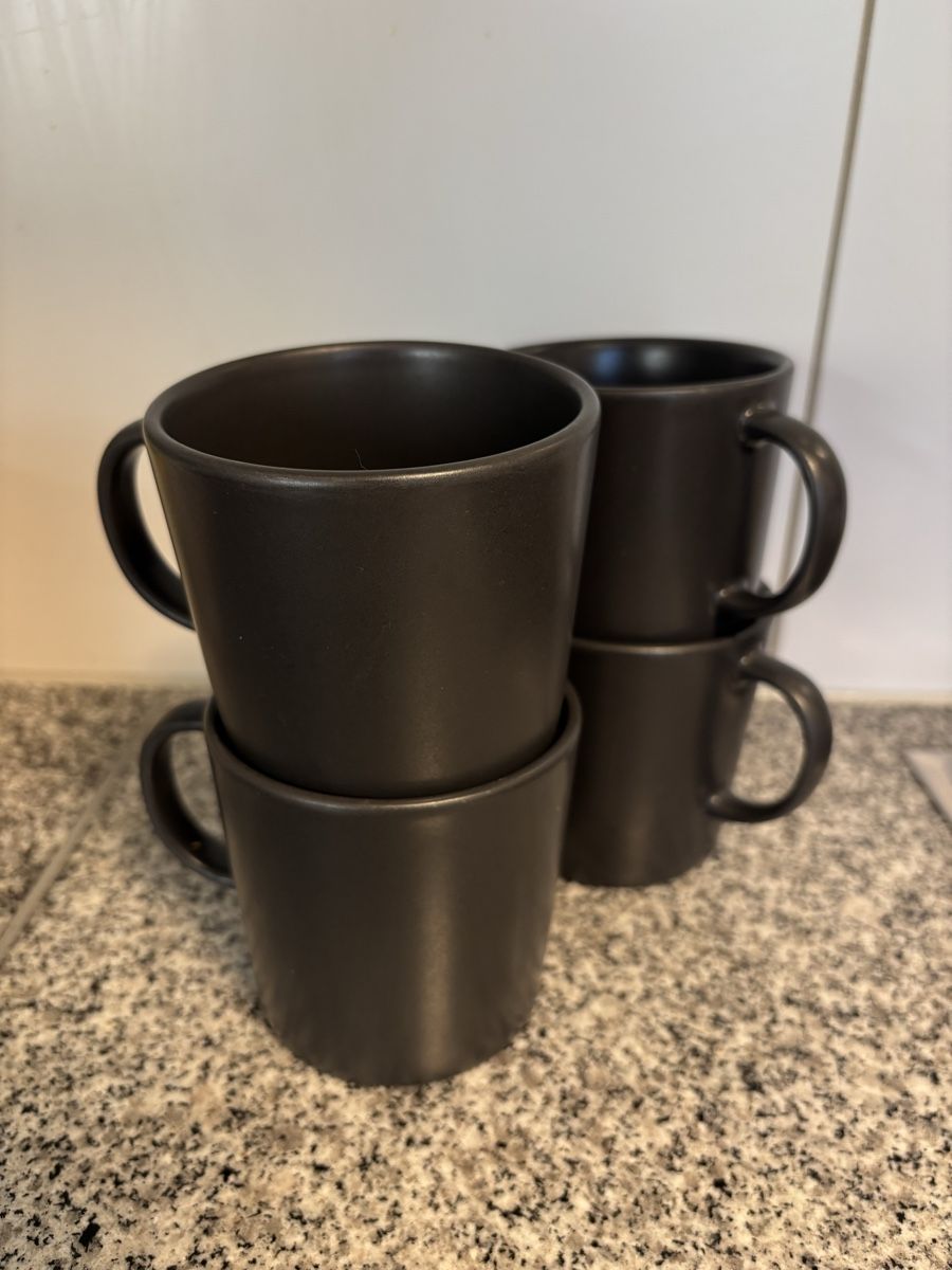 Ikea Tassen: IKEA DINERA SCHWARZ - 4  – Gebraucht aus Effretikon von mer_q6hc
