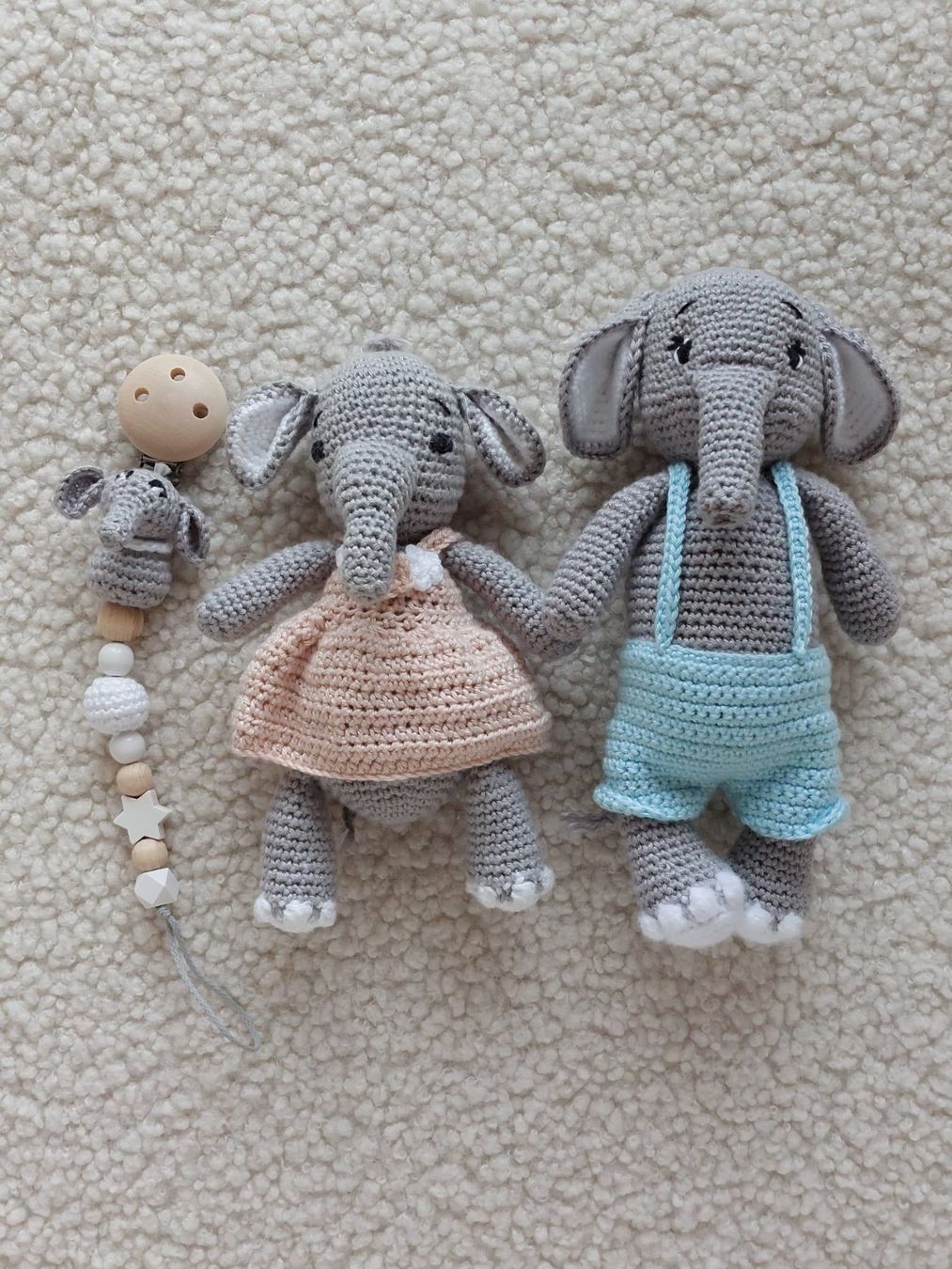 Giocattoli: Kuscheltier Elefant / Nuggikette Elefant – Nuovo e nell'imballaggio originale da Bleienbach venduto da babyhandgemachts