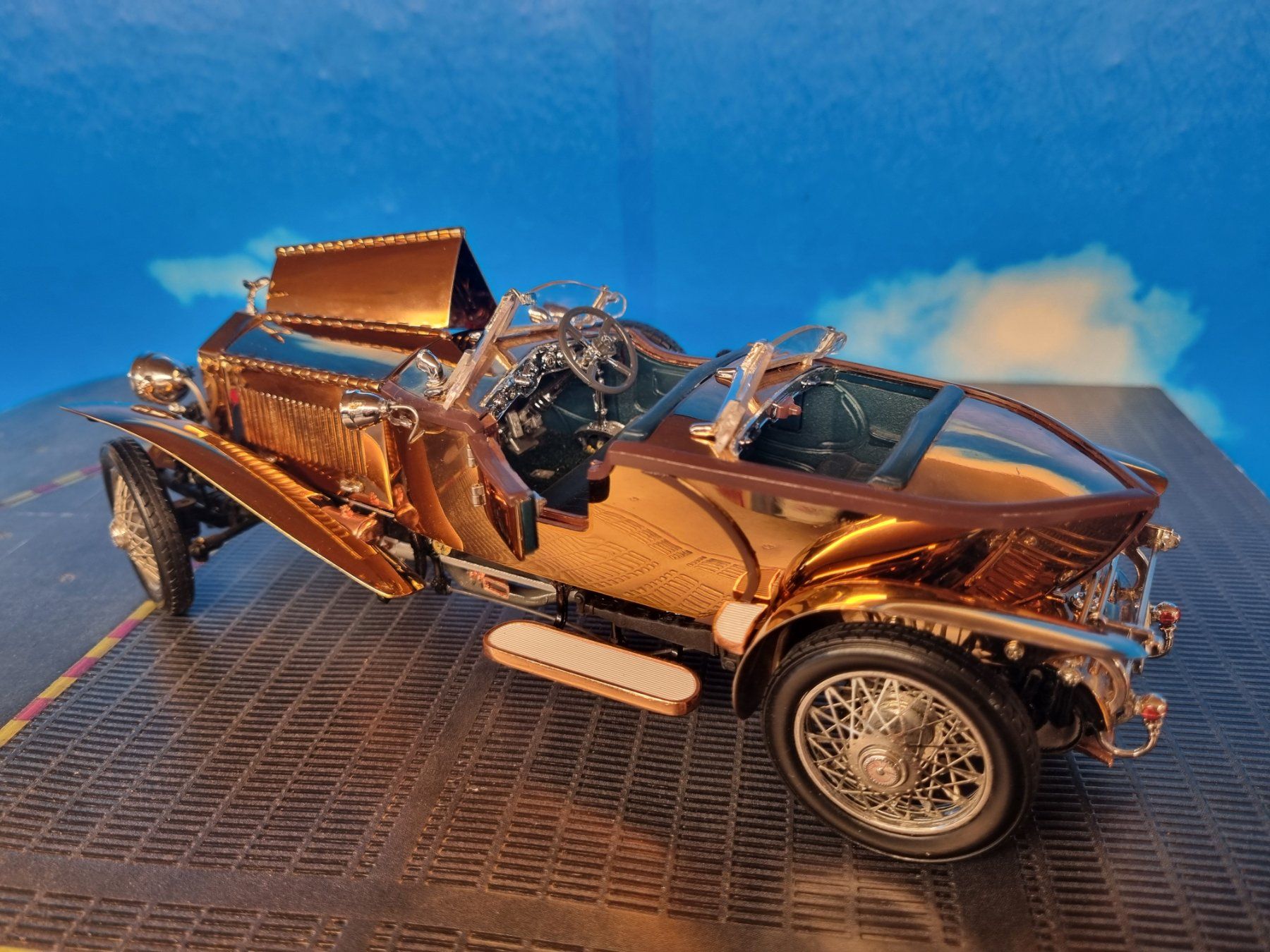 Franklin Mint Modellini d'auto: Franklin Mint 1/24 Scale CP01 1921 Rolls Royce Silver Ghost – Usato da Männedorf venduto da Spezial-Modelle 4
