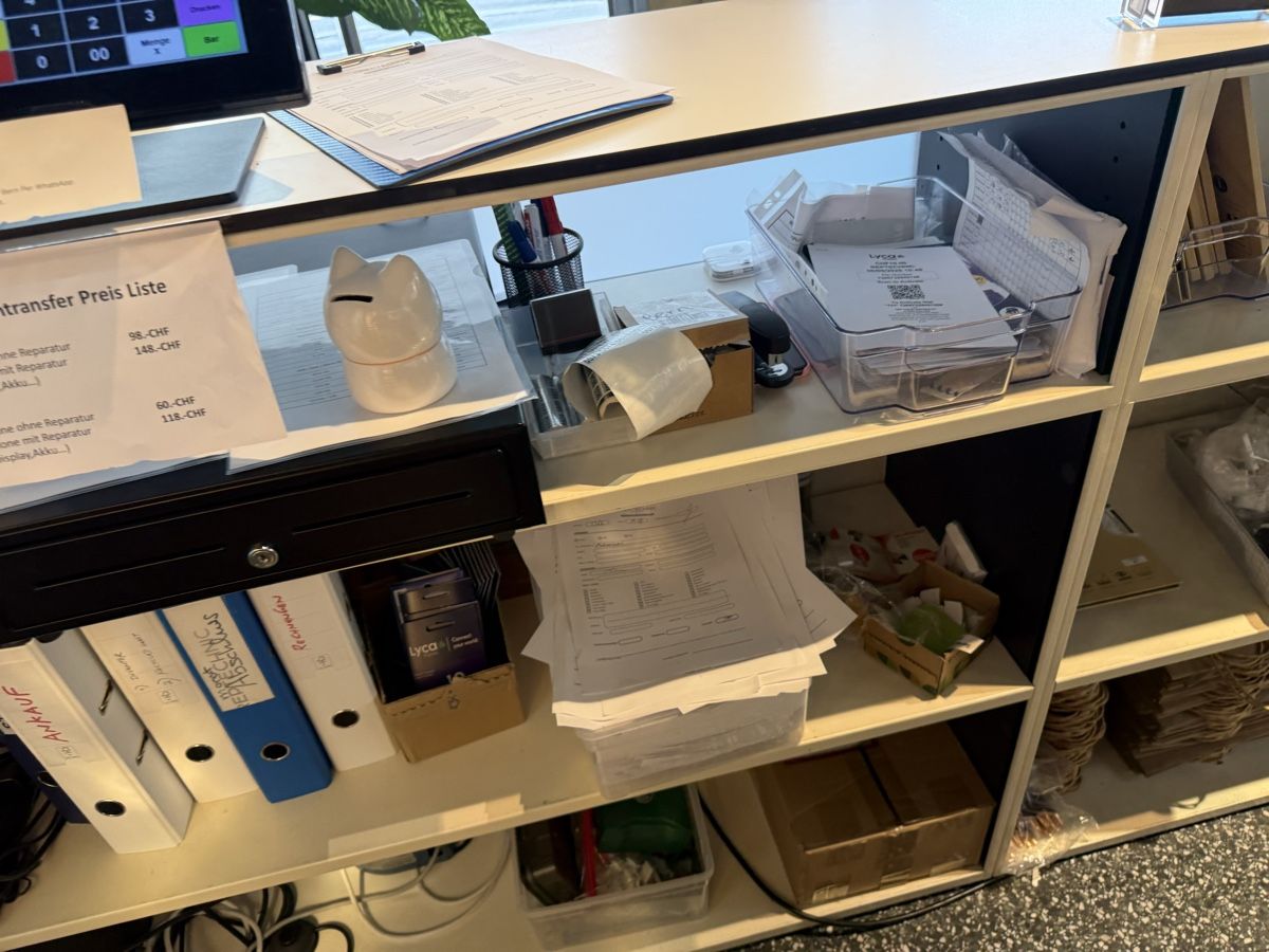 Equipement de magasin & Foires: Verkaufstheke  – D'occasion à Bern par Belli03 5