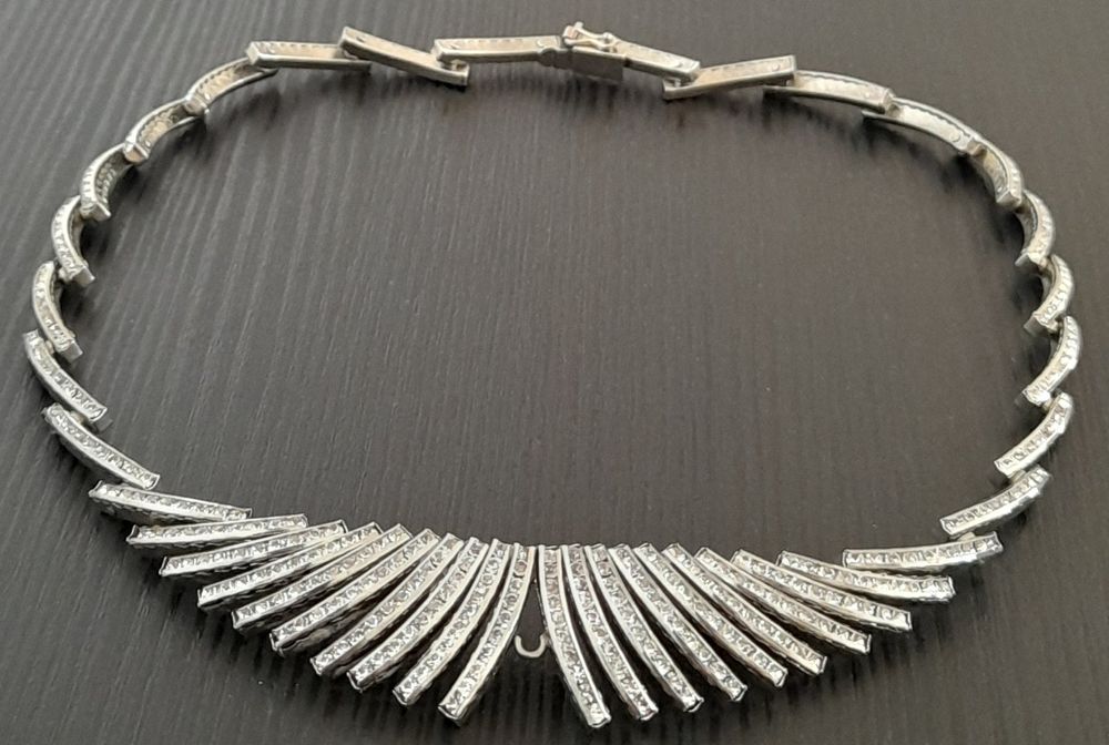 BIJOUX FANTAISIE COLLIER Sautoir Vintage En Metal Dore Et Argente EUR 14,50 - FR