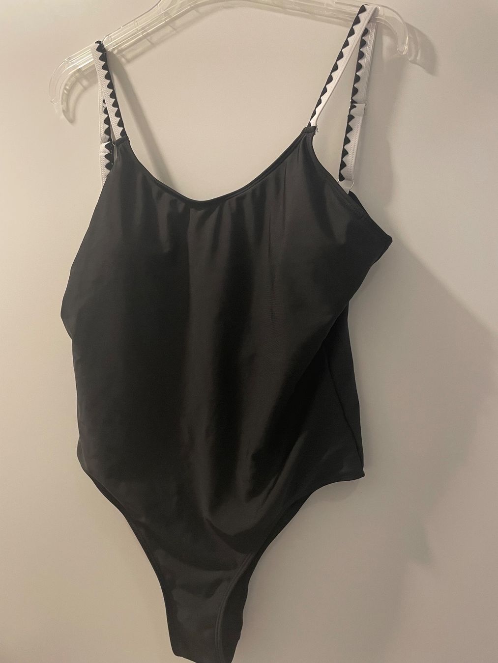 Shein Costumi da bagno & Bikini: Badeanzug | L/XL – Nuovo e nell'imballaggio originale da Niederrohrdorf venduto da jasmiinw 1