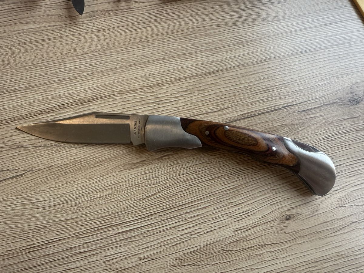 Accessoires: Mauser Klappmesser 440C mit Holzgriff – D'occasion à Wettingen par Ni_la_lo