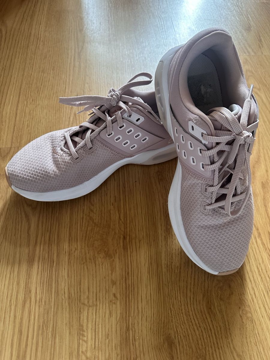Nike Scarpe da donna: Nike Airmax Gr. 40 rosa Sneaker – Usato da Münsingen venduto da Secondhand89 1