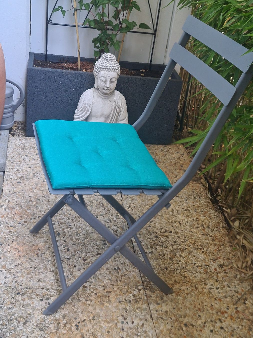 Chaises: Deux chaises Anthracite+2 Coussins/ MARQUE "HESPÉRIDE" – Neuf (Voir description) à Etoy par MyStyleMyMode 9