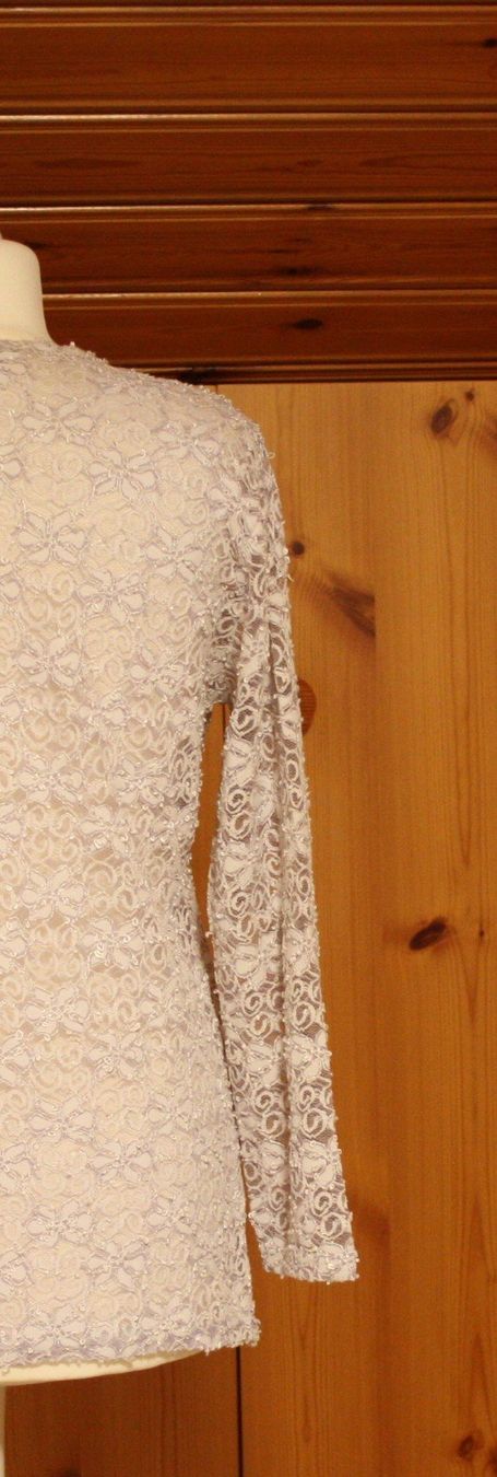 Camicette: Bluse Spitze BENELUXE weiss - lila Gr. M – Usato da Flüelen venduto da Diversicum-Vintage 4