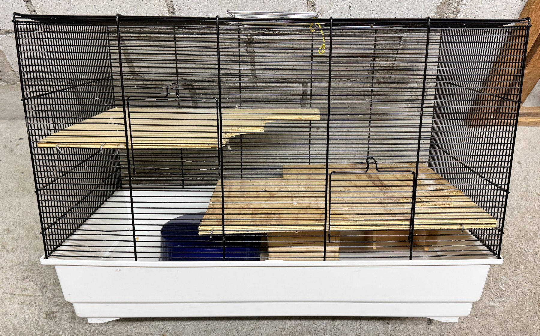 Käfige, Transport & Sicherheit: Nagetierkäfig für Hamster – Gebraucht aus Jegenstorf von Ak50