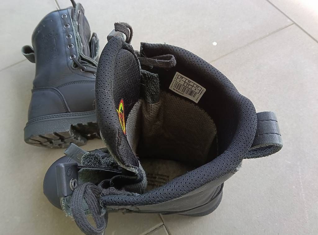 Scarpe da uomo: Feuerwehrstiefel Haix Gr. 42 – Usato da Wittenbach venduto da loggolo 2