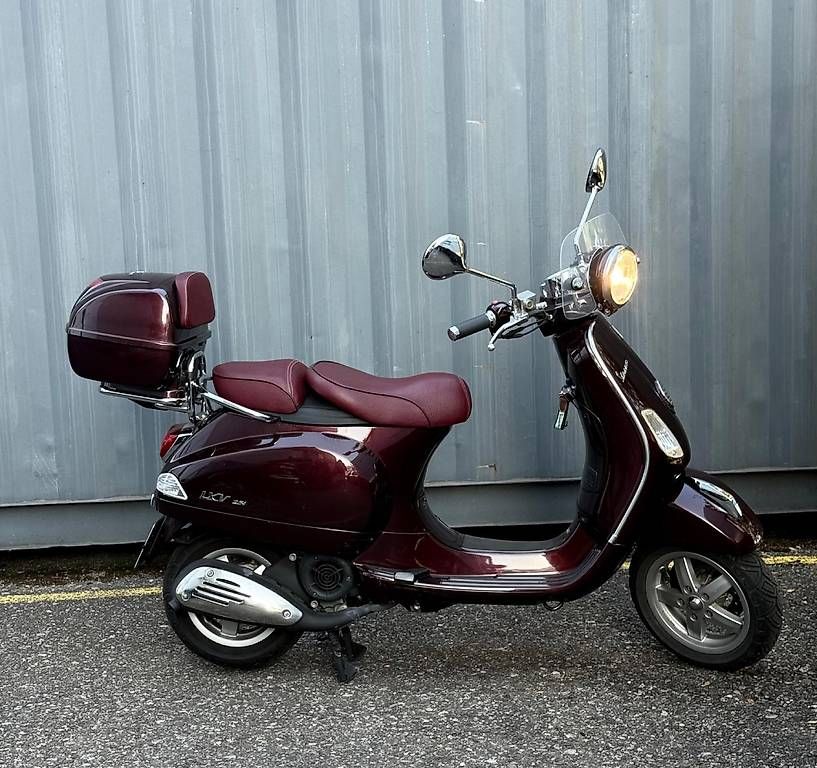 Scooter: Piaggio Vespa LXV125 – Usato da Reinach BL venduto da pan_pjc6 1