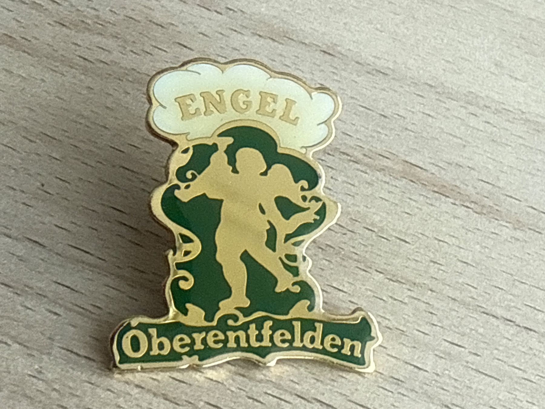 Placchette & Badge: Pin Engel Oberentfelden – Usato da Glattbrugg venduto da Schweigmatt
