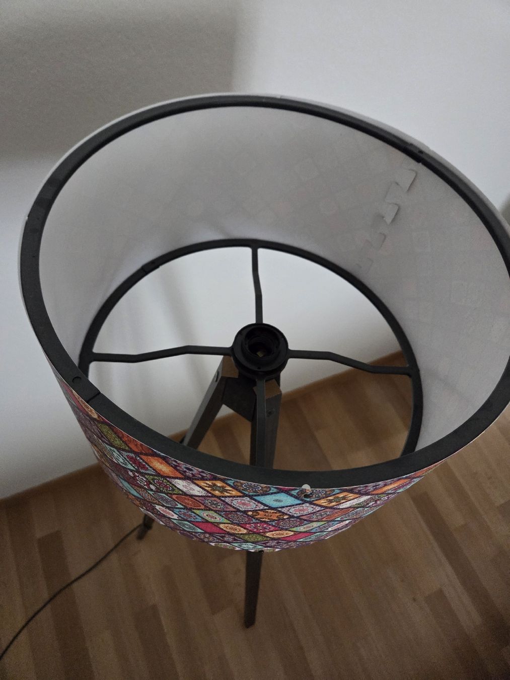 Lampade: Stehlampe dreibeinig 140cm – Nuovo (secondo la descrizione) da Uster venduto da kulka_ 3