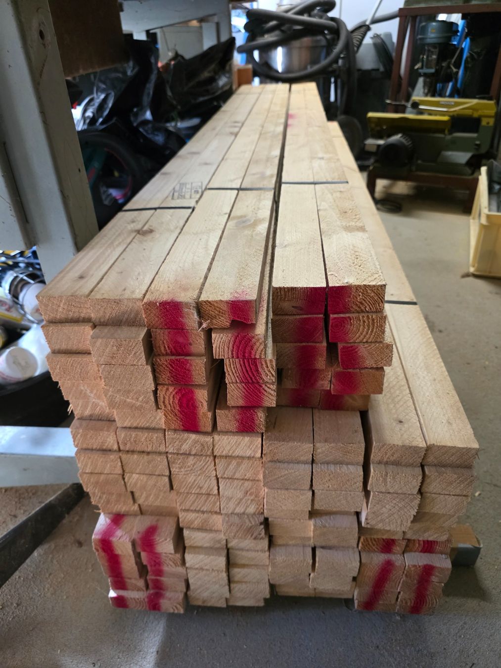 Articoli in legno: Holz-Latten Unterkonstruktion – Nuovo e nell'imballaggio originale da Oftringen venduto da fuerst-bettina
