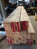Holz-Latten Unterkonstruktion