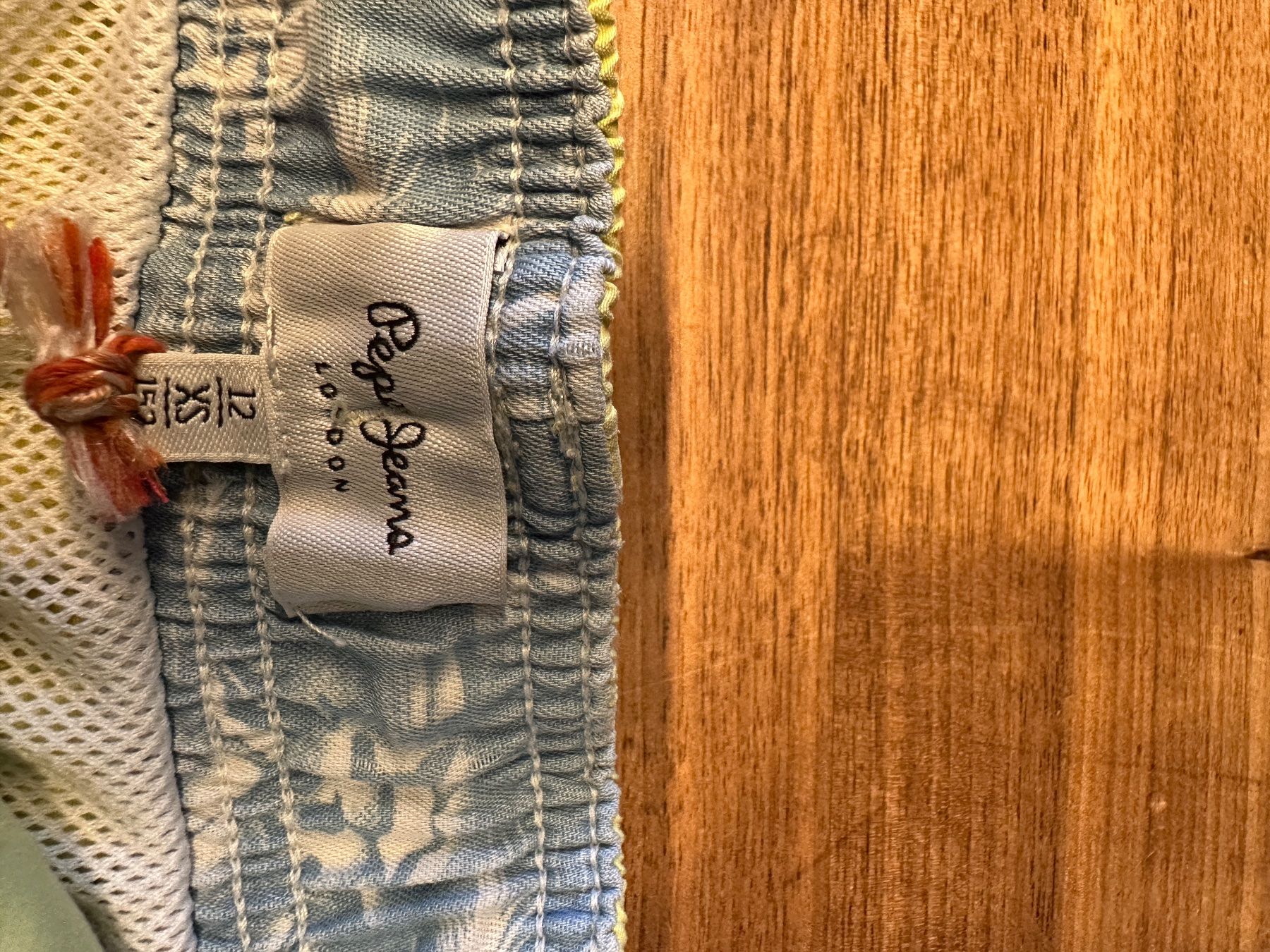 Costumi da bagno: Badehose gelb Gr. 152 – Usato da Winterthur venduto da manelio113 2