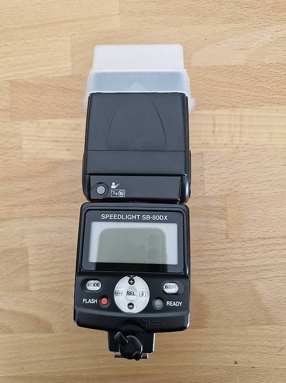 Flash: NIKON Blitzgerät – Usato da Baden venduto da lor_hk8w 1