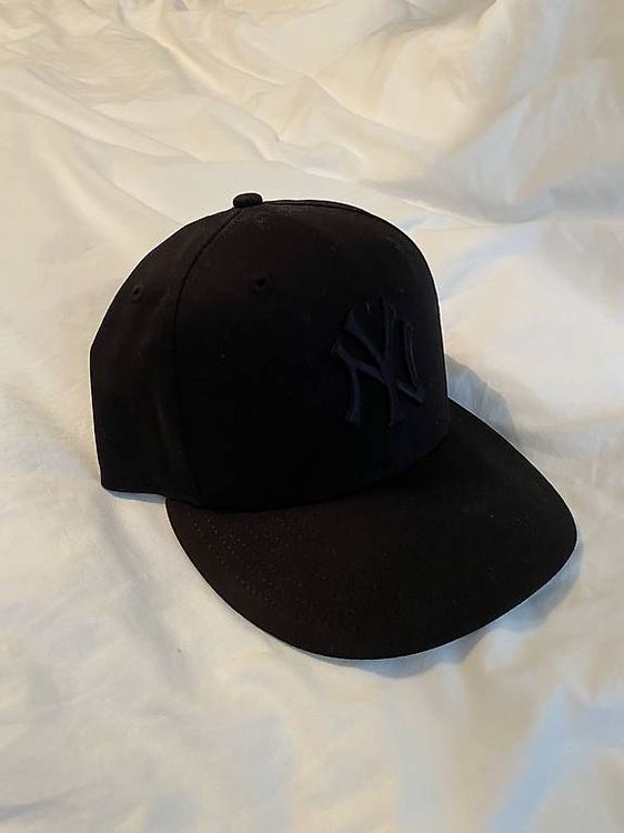 Copricapi, berretti & cappellini: Stylische Caps zu verkaufen – Usato da Kriens venduto da hordas 2