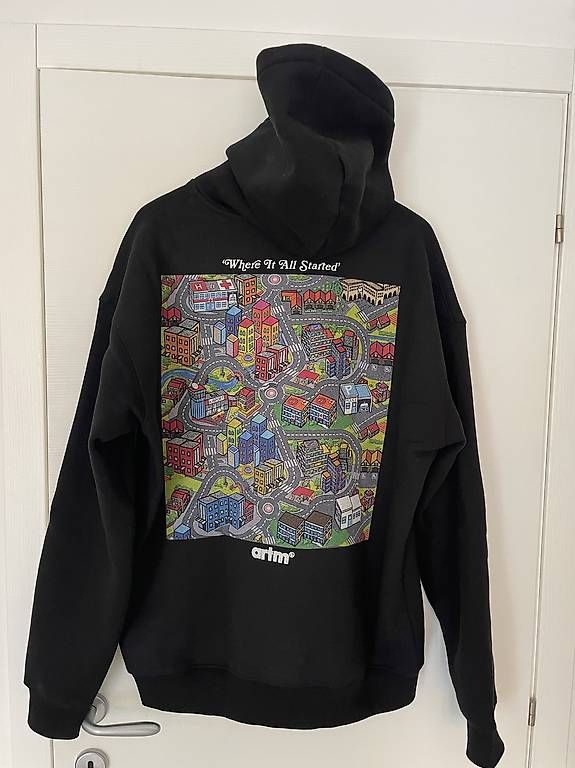 Maglioni & Felpe: ARTM Premium Hoodie  Black size Medium – Usato da Ponte Tresa venduto da coc_nnf5 2