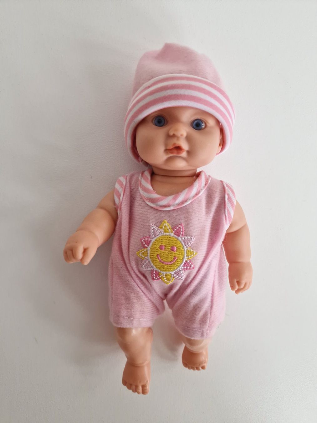 Bambole: Kleine Baby Puppe – Usato da Hallau venduto da CHACLA