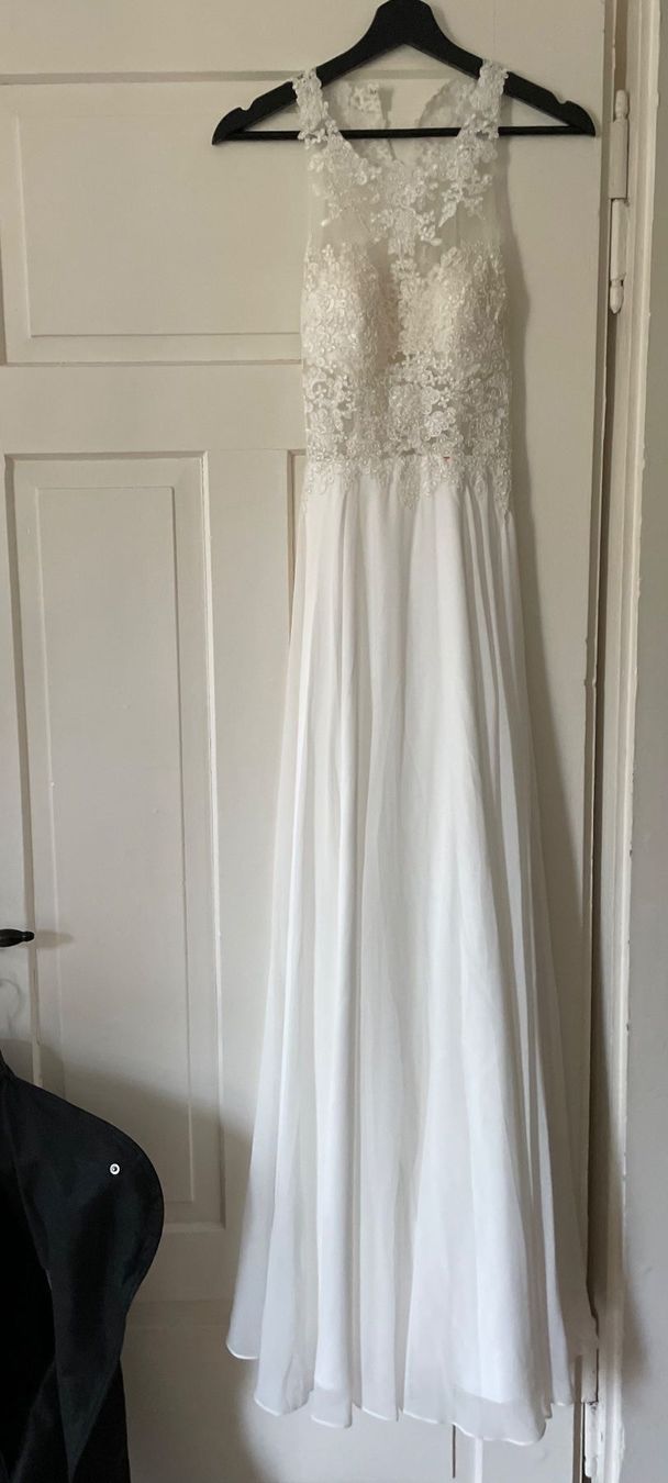 Robes: Kleid weiss – Neuf (Voir description) à St.Gallen par nat_7n75 8