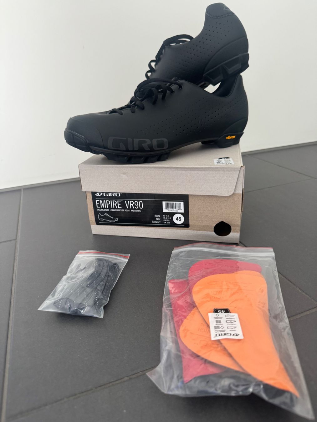 Giro Scarpe da uomo: GIRO Empire VR90 – Nuovo e nell'imballaggio originale da Chur venduto da mau_pmy7
