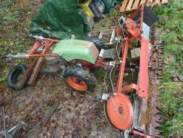 Une motofaucheuse Rapid