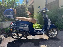 Piaggio Vespa Primavera 125 ABS  nur 174 km