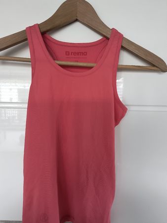 Top / Sporttop / Mädchen Gr. 128