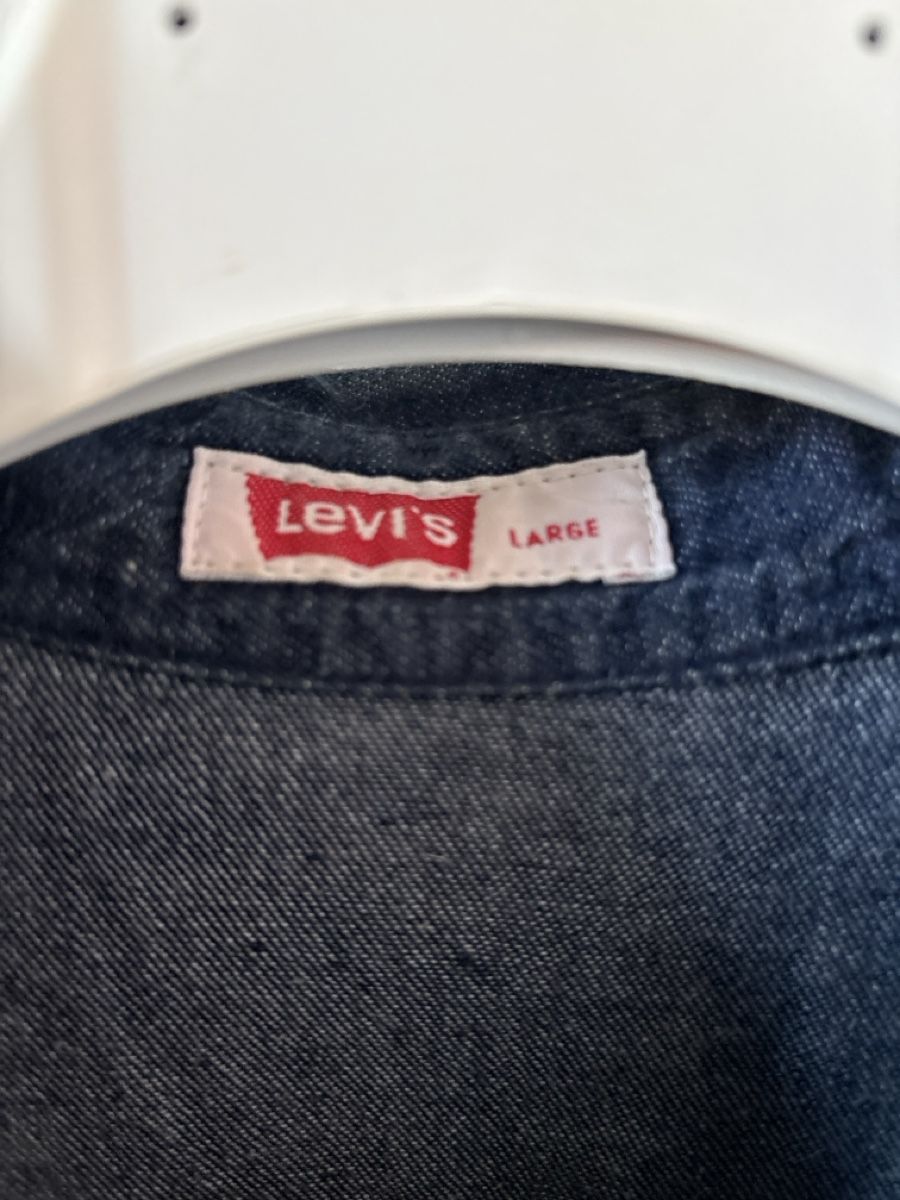 Levi's Camicie: Chemise Levi’s taille L – Nuovo (secondo la descrizione) da Düdingen venduto da Yellow 2