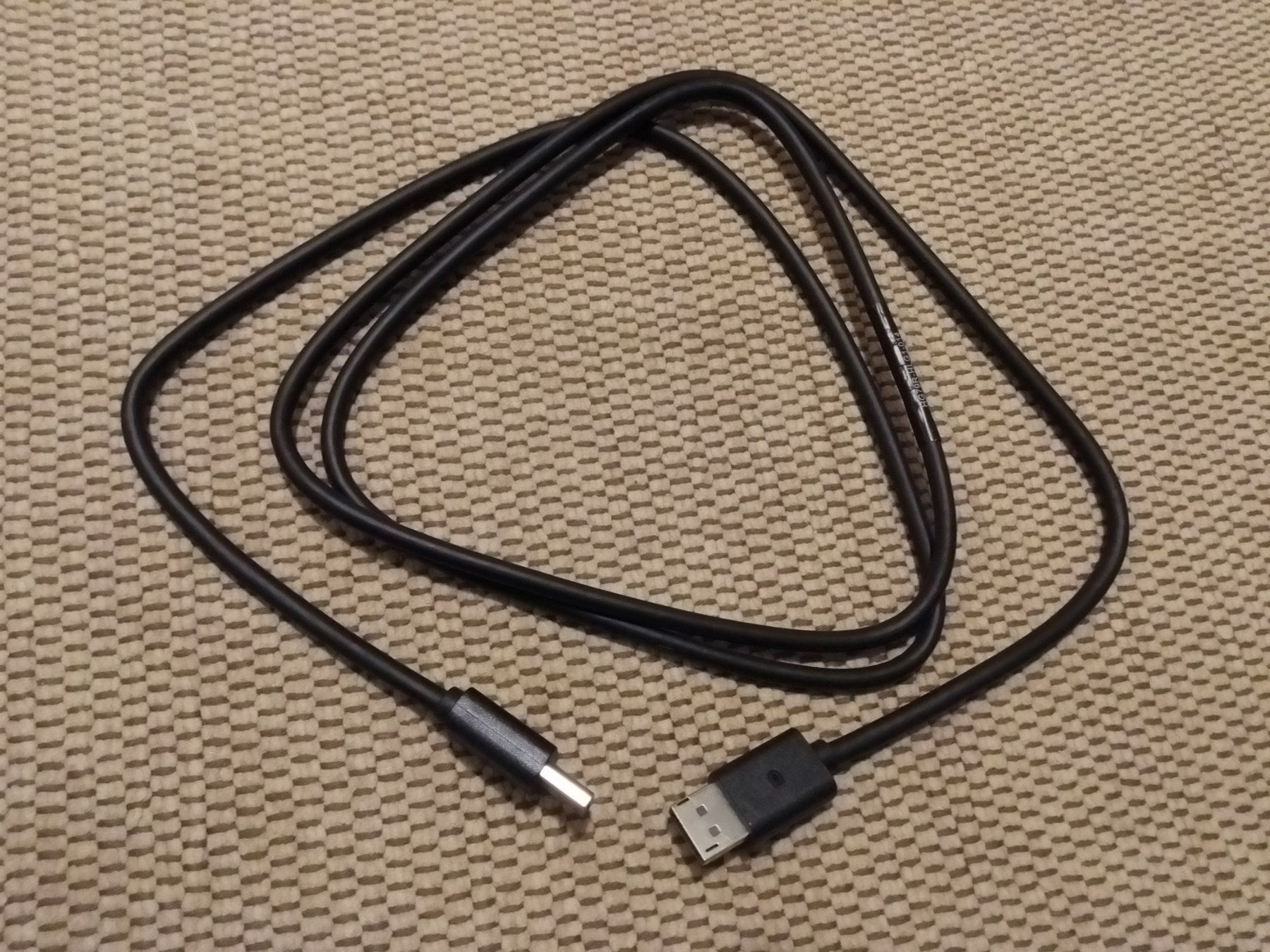 Cavi: DisplayPort Kabel – Usato da Porza venduto da ulletta1 1