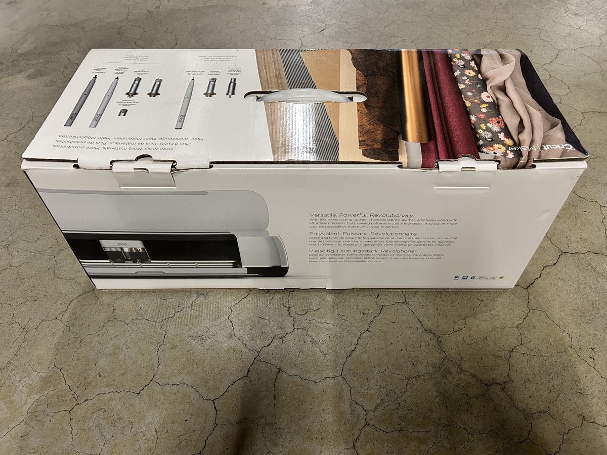 Cricut Bastelsets: Cricut maker – Gebraucht aus Montreux von Ciel1820