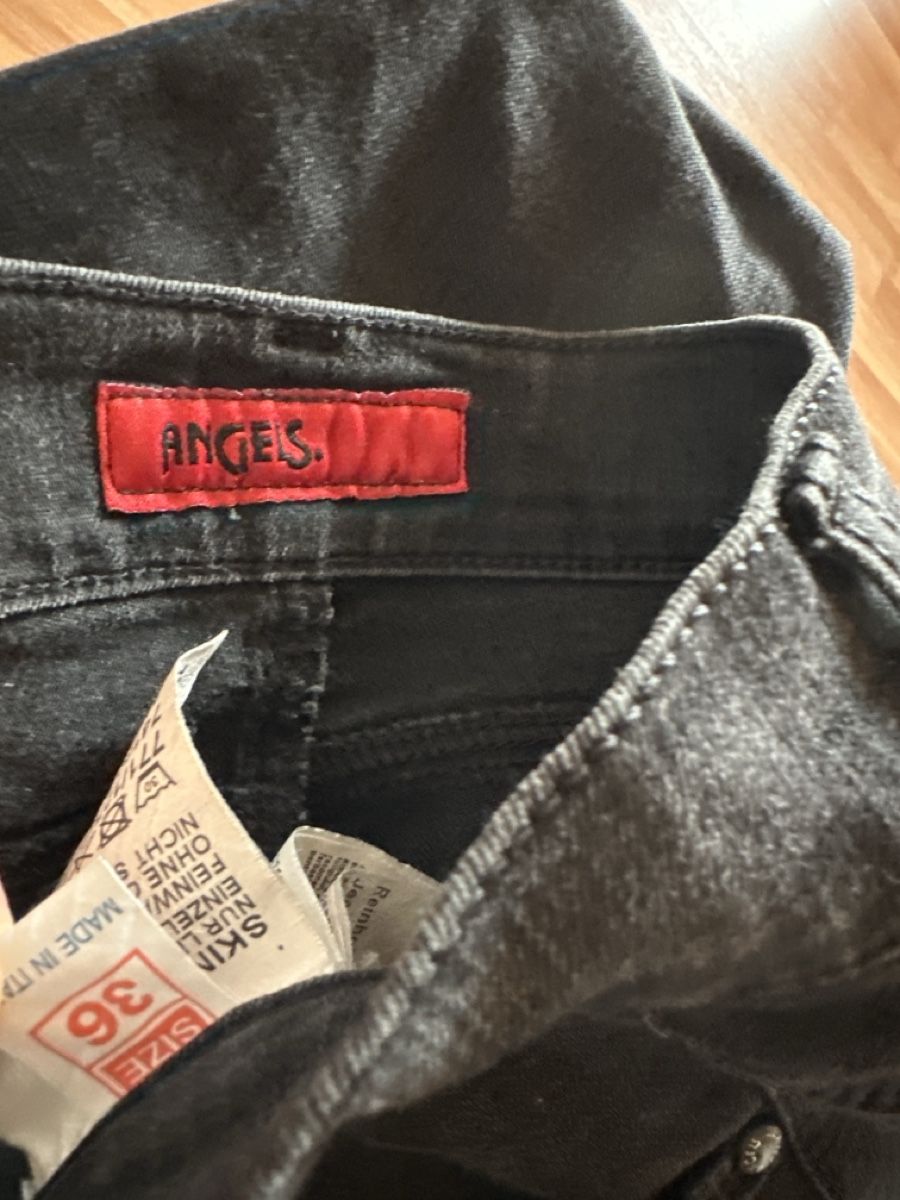 Angels Jeans: Schwarze Angels Jeans Gr. 36 – Usato da Heiden venduto da fam_797q 1
