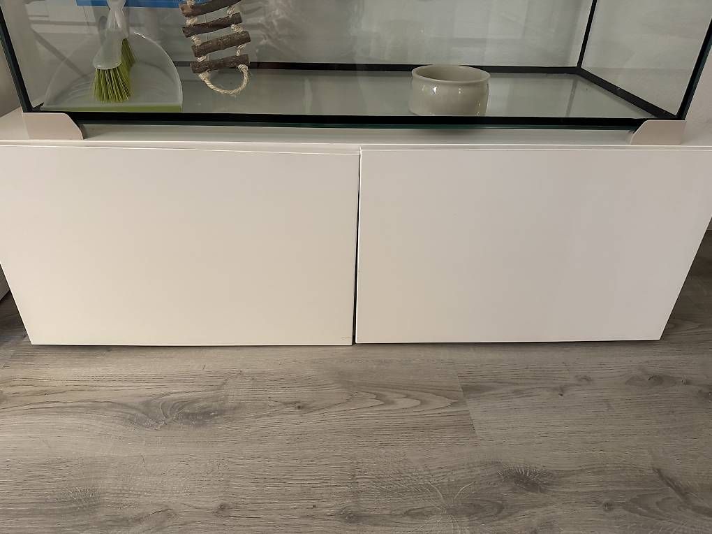 TV Möbel: Low Board Schrank – Gebraucht aus Dielsdorf von VVGG