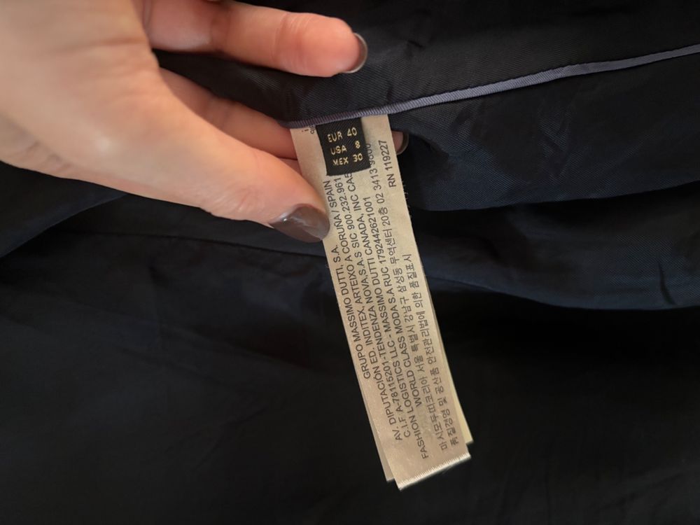 Massimo Dutti Ensembles & Tailleurs: Massimo Dutti vest 40 – D'occasion à Genève par chl_zc89 2