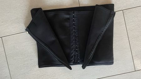 Taillenformer Korsett Schwarz Groesse M guter Zustand