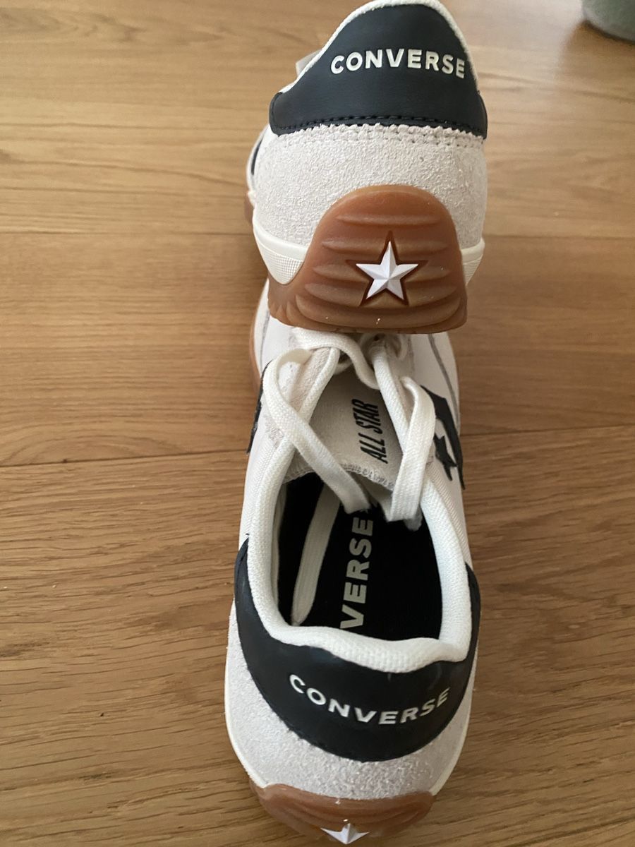 Converse Herrenschuhe: Sneakers Converse Run Star Tracker Ox – Neu und originalverpackt aus Bern von mel_x88r 4