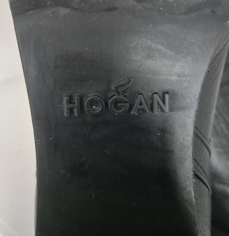 Scarpe da donna: Stiefeletten von HOGAN Grösse 37.5 – Usato da St. Gallen venduto da olivanna 1