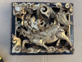 Holzschnitzerei vergoldet asiatisch Drache antik gebraucht